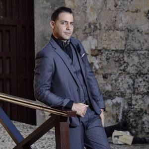 Meet your Posher, Roberto